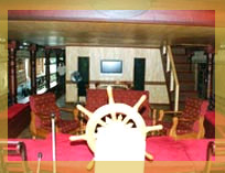 7 Bedroom A/C Large Conference Hall Houseboats in kerala